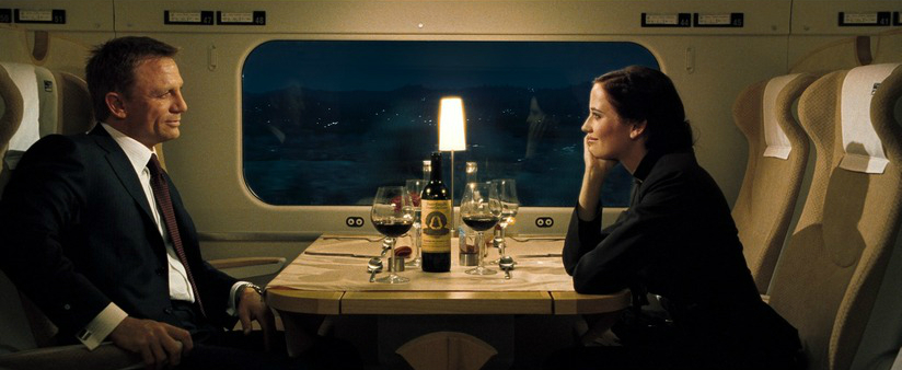 james bond et eva