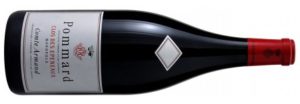 Bouteille de clos des epeneaux comte Armand 1996